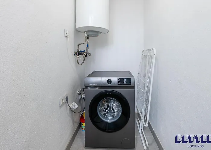 Casa Figaro - 2br Pool Balcony W Playground * 에스테포나