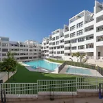 Apartment Casa Figaro - 2br Pool Balcony W Playground