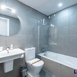 Apartment Casa Figaro - 2br Pool Balcony W Playground Estepona