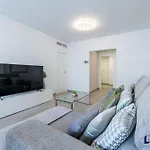 Casa Figaro - 2br Pool Balcony W Playground Apartment