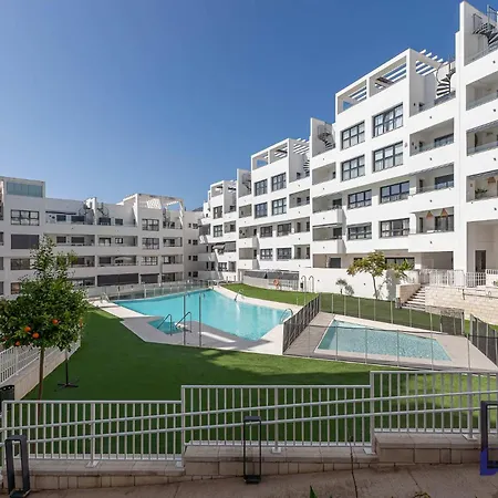 דירה Casa Figaro - 2br Pool Balcony W Playground