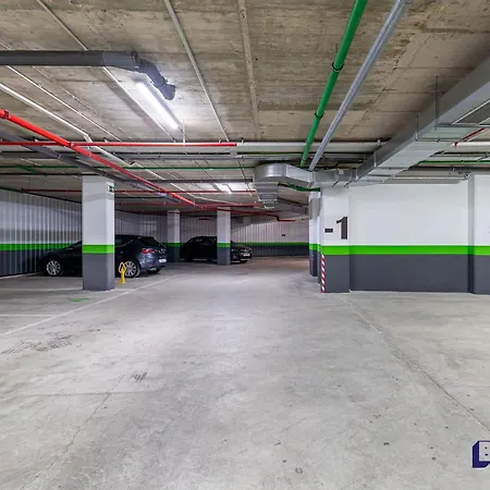 Casa Figaro - 2br Pool Balcony W Playground Appartamento *